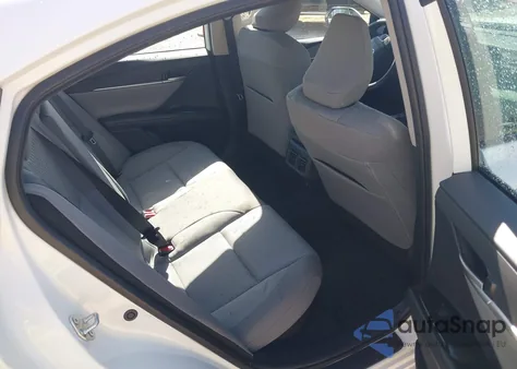 2025 Toyota Camry Le z USA, uszkodzony, nr VIN 4T1DAACK6SU052340